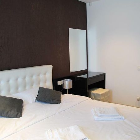 Luxury Trip Apartment Oradea Exterior foto