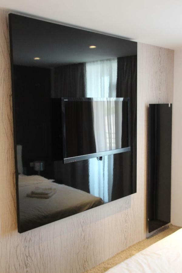 Luxury Trip Apartment Oradea Exterior foto
