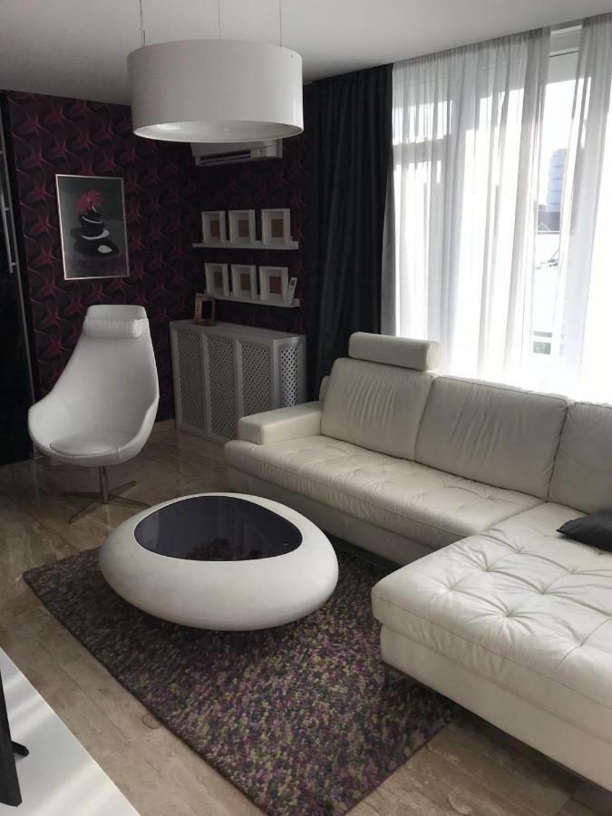 Luxury Trip Apartment Oradea Exterior foto
